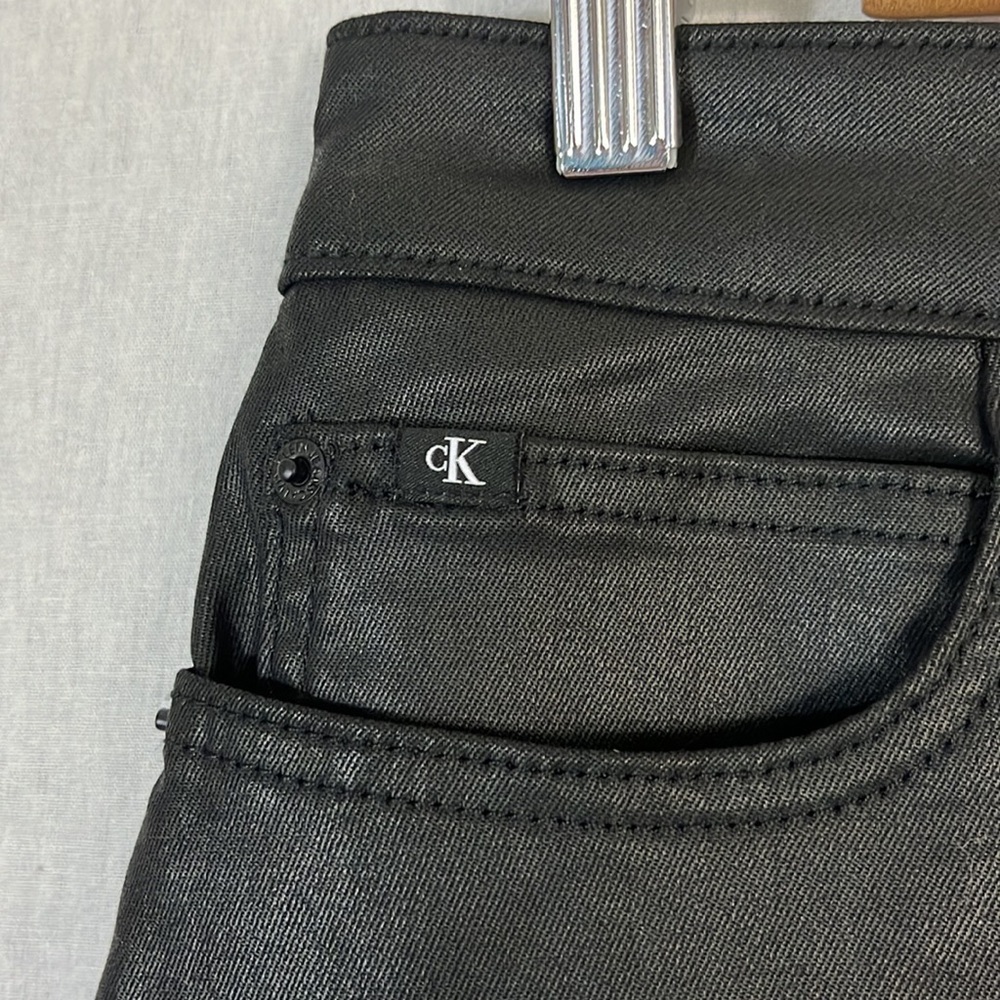NWT Calvin Klein black high-waisted mini skirt eco-leather size 31 - Picture 6 of 8